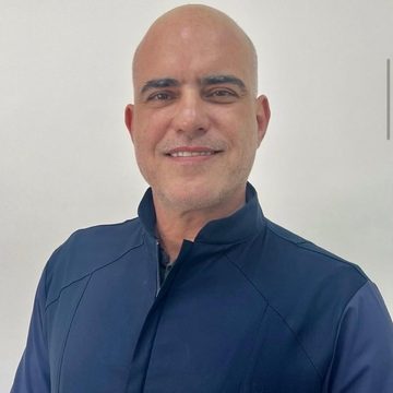 Dr. Fabiano Araújo