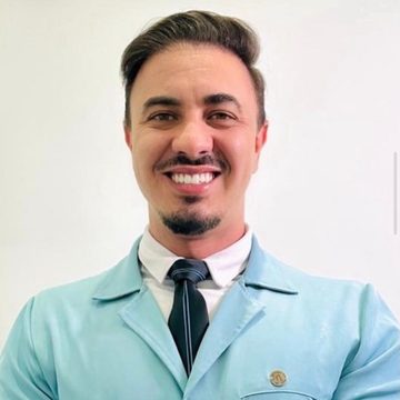 Dr. Leonardo Fahl